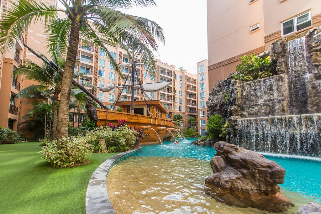 Atlantis Residence Praia de Jomtien Exterior foto